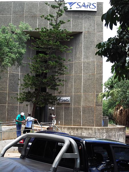 Exterior of SARS Giyani branch