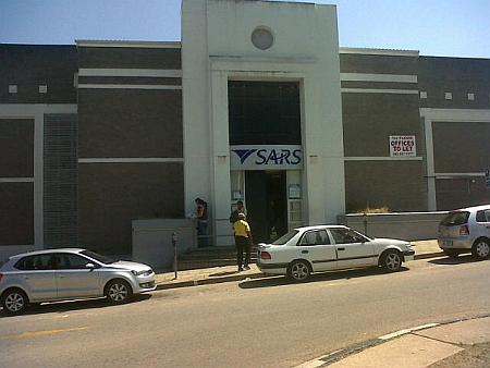 Exterior of SARS Uitenhage branch